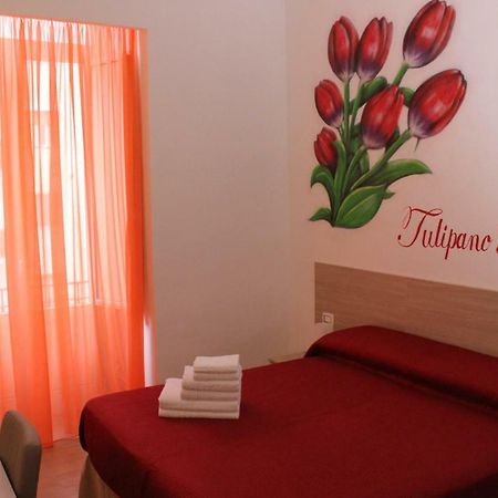 B&B Flower'S House Napoli Bagian luar foto