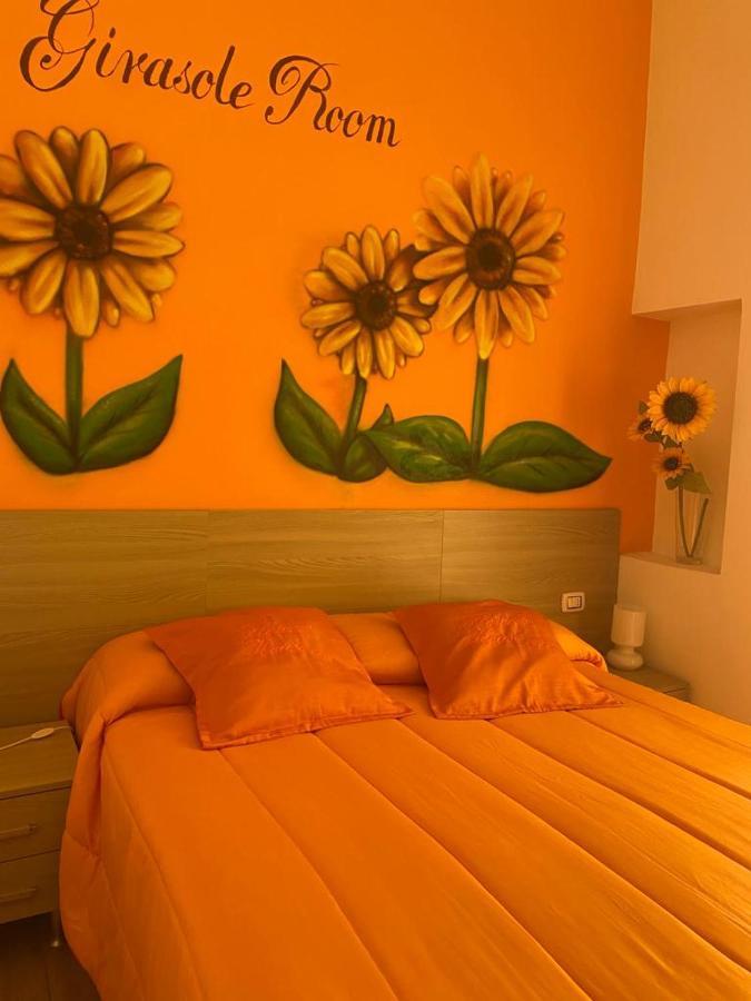 B&B Flower'S House Napoli Bagian luar foto